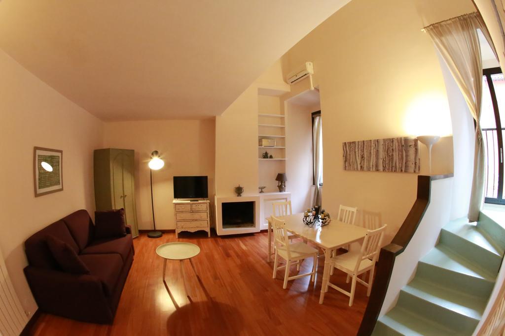 Palazzo Velli Suites Рим Екстериор снимка