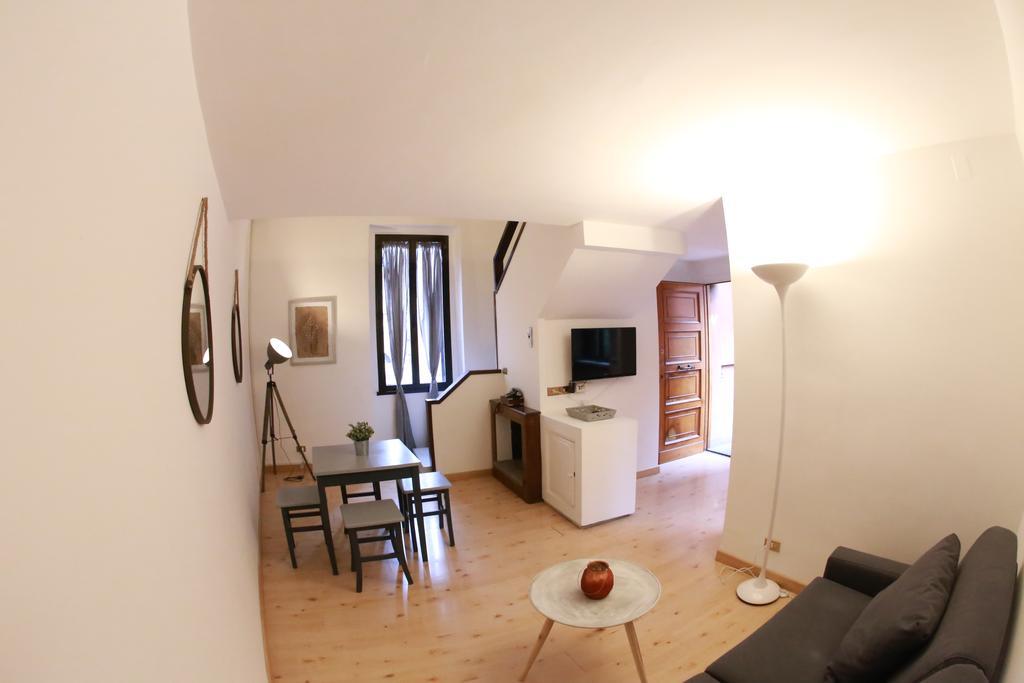 Palazzo Velli Suites Рим Екстериор снимка